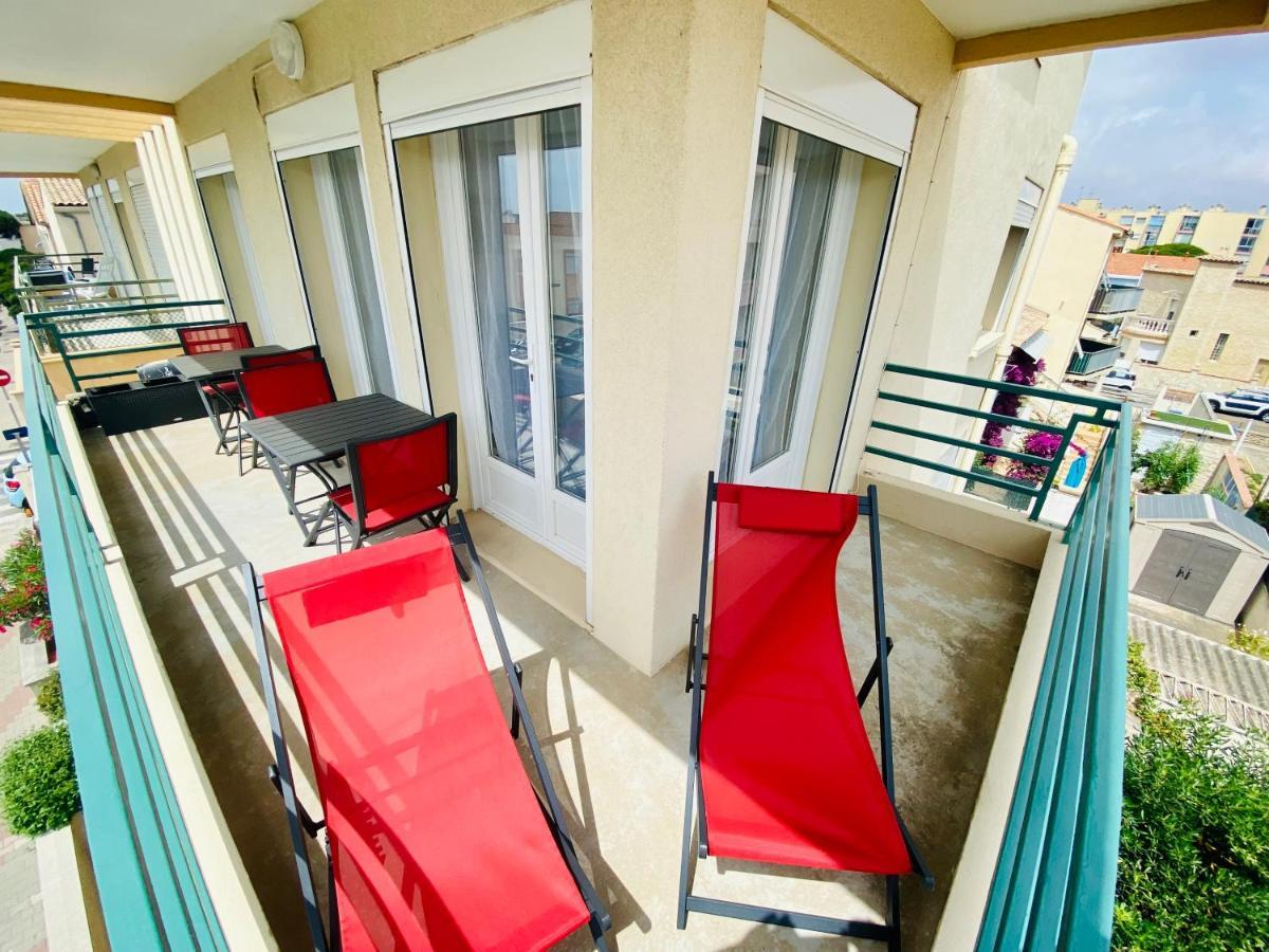 Appartement T2 4-5 Pers - avec Balcon vue mer Le Grau-du-Roi Extérieur photo